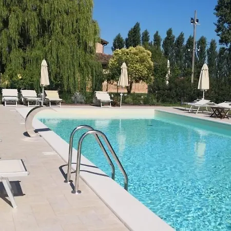 I Bosconi * צ'זנה